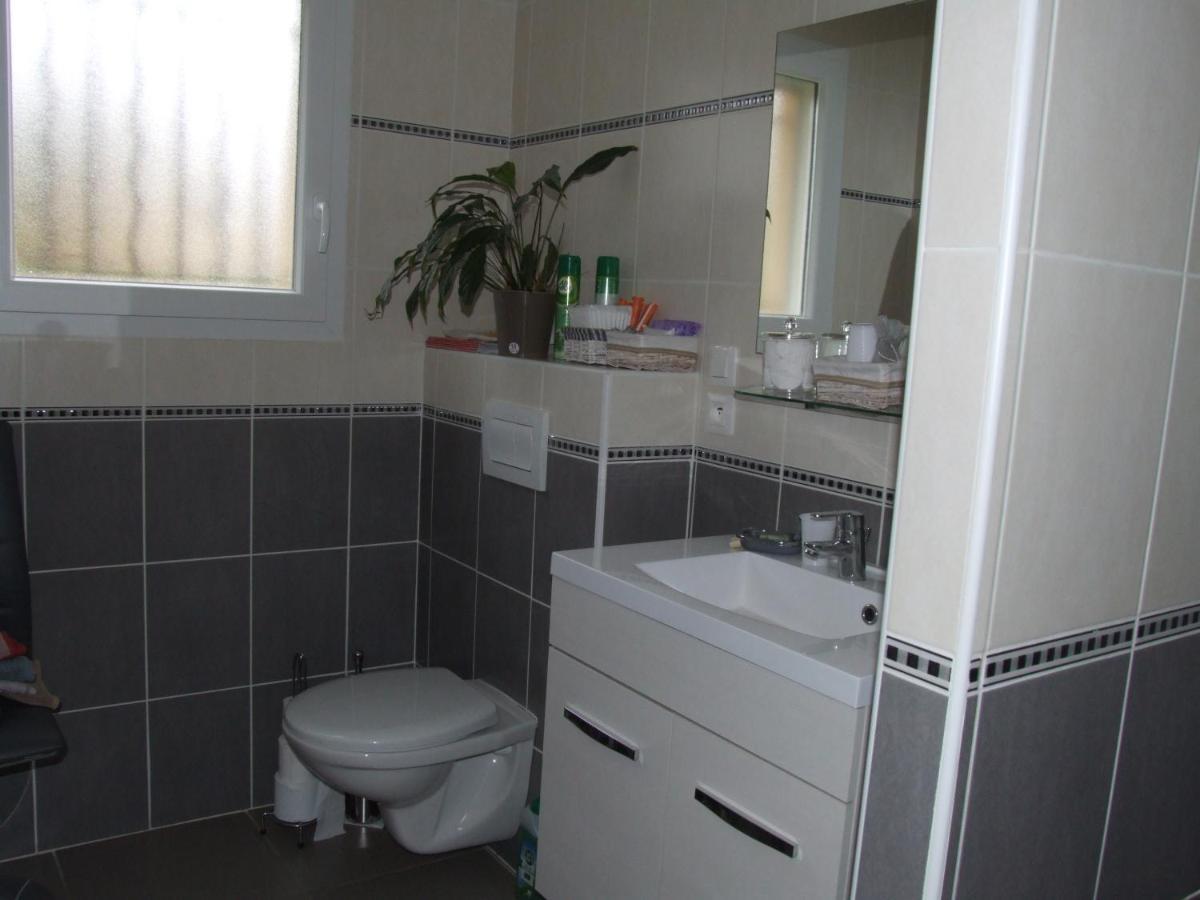 Bed and Breakfast Chez Christiane Et Gerard Orthez Exterior foto